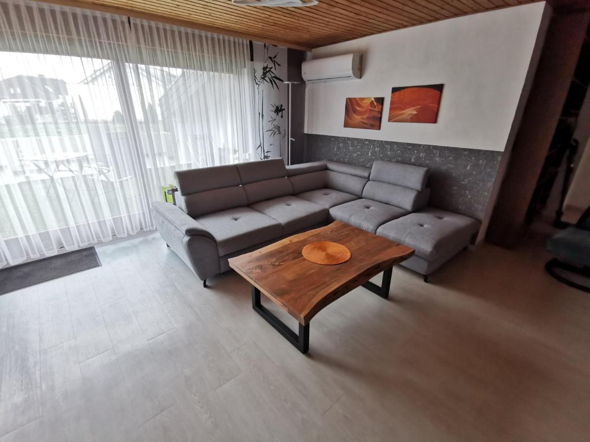 Ferienwohnung Sinsheim-Duehren ภายนอก รูปภาพ